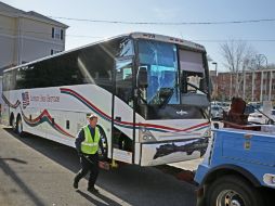 Los dos autobuses que trasladaban a los jugadores, coaches y personal chocaron entre sí. AP / D. Denney