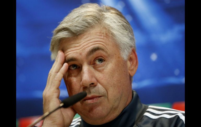 Carlo Ancelotti mientras tanto prepara el partido contra Liverpool. EFE / J. Hidalgo