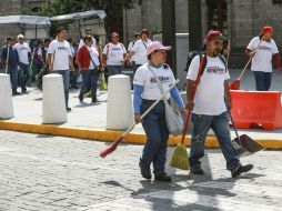 Las actividades que desempeñan son de pintura, electricidad, entre otros. EL INFORMADOR / ARCHIVO