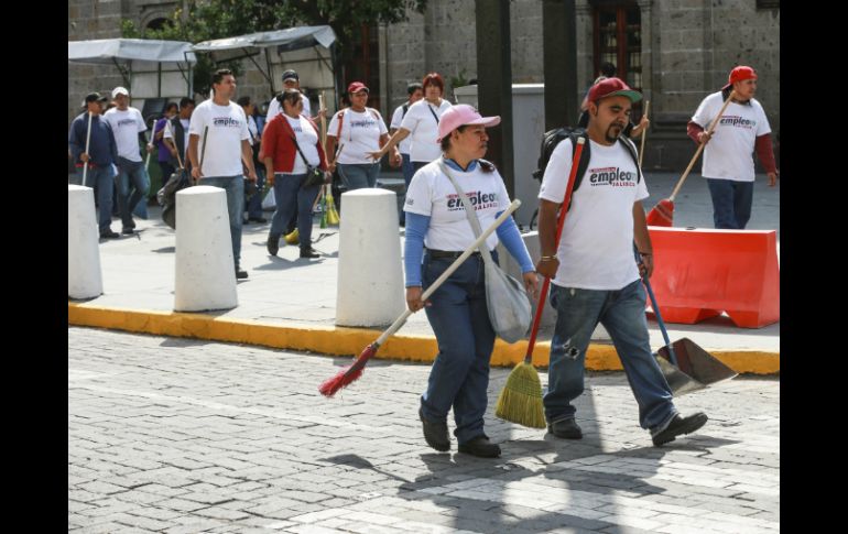 Las actividades que desempeñan son de pintura, electricidad, entre otros. EL INFORMADOR / ARCHIVO