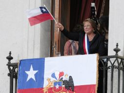 Michelle Bachelet inició su segundo periodo de gobierno el pasado marzo y tuvo una baja de aprobación en octubre. AP / ARCHIVO