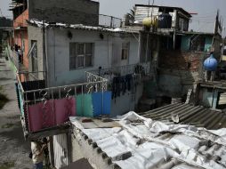 La vivienda donde fueron encontrados era rentada. En su interior sólo había una mesa, cama y televisión. AFP / R. Schemidt