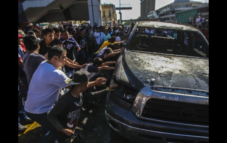 El pasado 31 de octubre en la zona de San Juan de Dios se registraron varios actos violentos. EL INFORMADOR / ARCHIVO