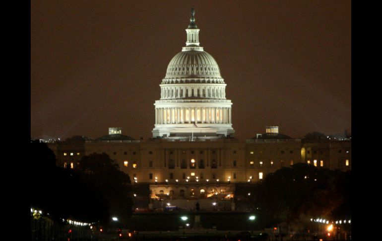 Son 19 legisladores hispanos demócratas y cinco republicanos que han obtenido hasta el momento la reelección. NTX / ARCHIVO.