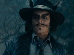 Podemos ver más imágenes de Johnny Depp como el Lobo Feroz. YOUTUBE / Walt Disney Studios LA