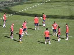 Chivas se prepara para enfrentar a los Tigres este domingo a las 17:00 horas en el Omnilife. TWITTER / @Chivas