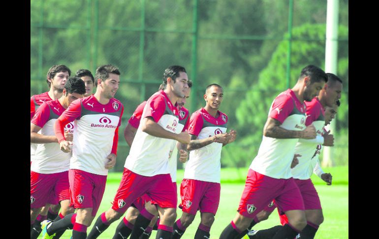 Edgar Castillo (centro) ganó un título de Liga con los Xolos, su segundo campeonato como jugador y el primero para la franquicia. EL INFORMADOR / J. Mendoza