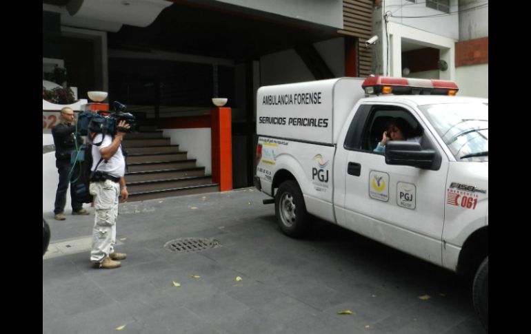 El cuerpo sin vida de Hugo Sánchez Portugal fue trasladado a la Coordinación Territorial de Seguridad Pública. EFE / P. Escalada