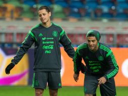 Javier 'Chicharito' Hernández y Carlos Vela compartieron tiempo en las Fuerzas Básicas de Chivas antes de jugar en Europa. MEXSPORT / J. Martínez