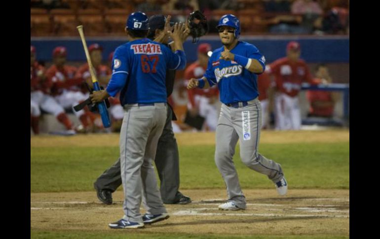 Los cuatro semifinalistas se ganarán el derecho a participar en los Juegos Panamericanos de Toronto, en 2015. TWITTER / @Charrosbeisbol.