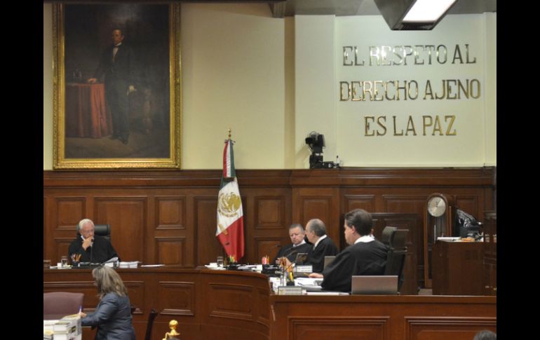 La disposición establece que las partes que cuenten con FIREL expedida podrán acceder a los expedientes electrónicos. NTX / ARCHIVO