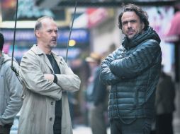 El actor Michael Keaton junto con el director Alejandro González Iñárritu. ESPECIAL / Cortesía Fox