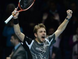 Stan Wawrinka alcanza por segundo año consecutivo las Semifinales en Londres. EFE / F. Arrizabalaga