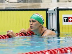 Fernanda González marca un tiempo de 28.77 segundos en la prueba de 50 metros dorso. SUN / ARCHIVO