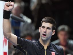 Novak Djokovic se impone por 6-1, 3-6 y 6-0 al japonés Kei Nishikori en una hora y 27 minutos. EFE / A. Rain