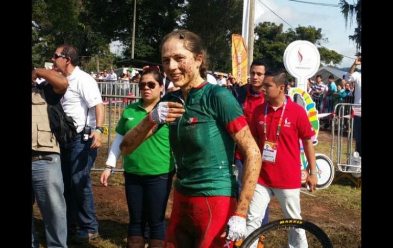 La ciclista mexicana reconoce que la competencia fue dura, 'cualquier error costaría la carrera', dijo. TWITTER / @CONADE