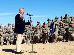 El secretario de Defensa, Chuck Hagel, afirma que las tropas operacionales especiales en Anbar ya iniciaron la asesoría. AP / R. Burns