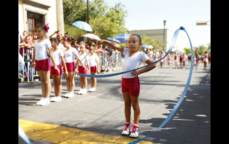 Los niños hicieron gala de sus destrezas deportivas en gimnasia, atletismo, entre otros. EL INFORMADOR / A. Hernández