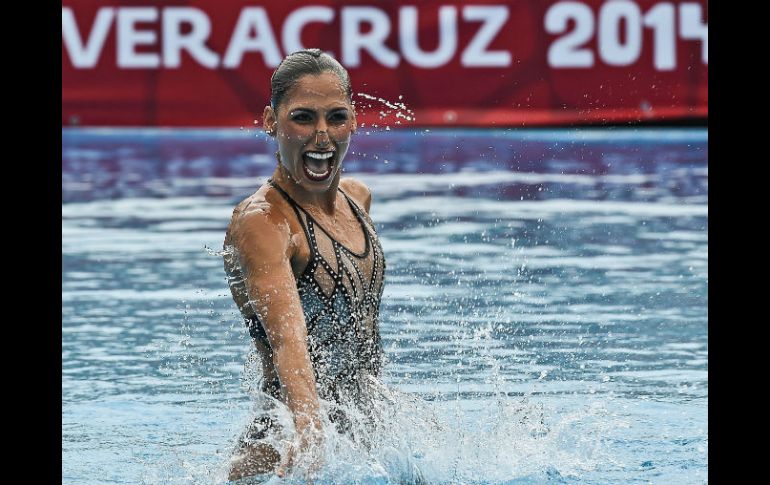 Este viernes Nuria Diosdado podría aumentar su cosecha a siete metales áureos cuando tome parte de la final de equipo libre. AFP / R. Schemidt