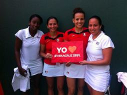 El equipo mexicano logró derrotar a las cubanas en el frontenis 30 metros dobles femenil. TWITTER / @JVeracruz2014