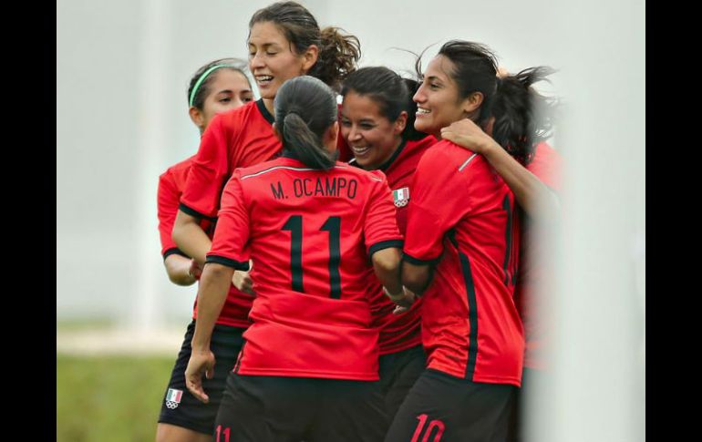 Verónica Pérez fue la jugadora que rompió el empate sin goles con un gol olímpico. TWITTER / @miseleccionmx