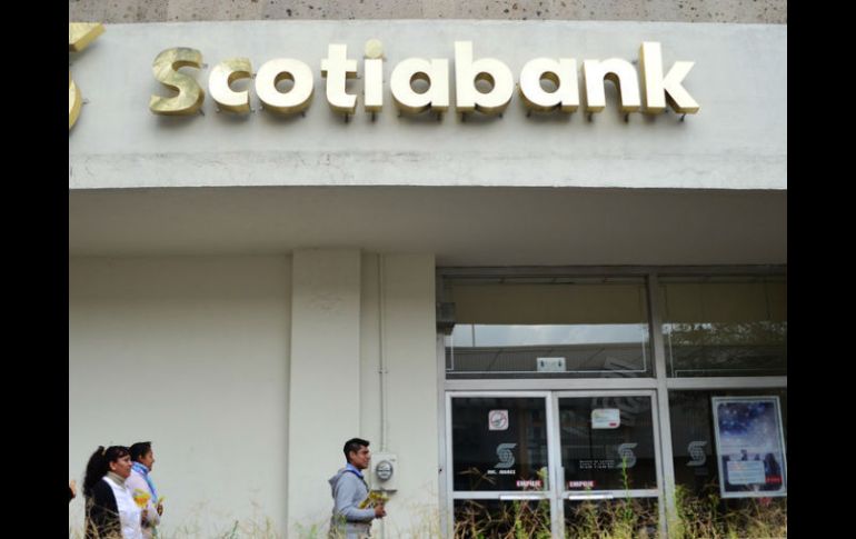 Ahora, los clientes de Scotiabank representarán nuevas oportunidades para Santander México.  / ARCHIVO