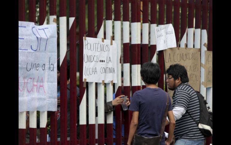 Los profesores del Politécnico llevan tres semanas elaborando planes de estudio para cuando se instale el Congreso general. SUN / ARCHIVO