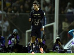 Herrera festeja el gol con el que Pumas venció al América AFP / A.Estrella