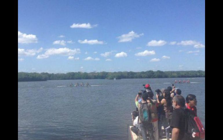 Al final de la contienda México no pudo con el ritmo de Cuba y registró 5:50.91 minutos por 5:45.10 de Cuba. TWITTER / @JVeracruz2014