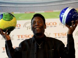 Pelé menciona que aprovechará los feriados venideros para pasar tiempo con su familia. EFE / B. Zborowski