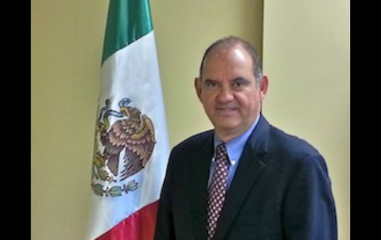 El cónsul Jorge Sánchez asegura trabajar en conjunto con organizaciones hispanas para dar a conocer la decisión de Obama. ESPECIAL / consulmex.sre.gob.mx