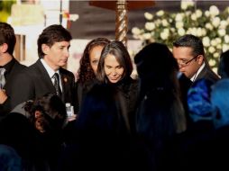 En la improvisada capilla de la Plaza de las Estrellas, familia, actores y productores se reunieron para un último adiós. SUN / C. Mejía