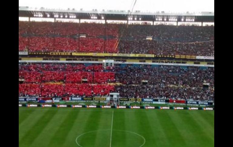 El estadio está prácticamente lleno para ver al Atlas luchar por ingresar a la ronda de semifinales. EL INFORMADOR / J. Robles