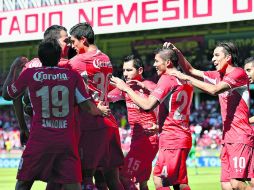 Venganza. Los jugadores de los Diablos del Toluca tienen cuentas pendientes con Tigres quienes los eliminaron de la Libertadores. MEXSPORT /