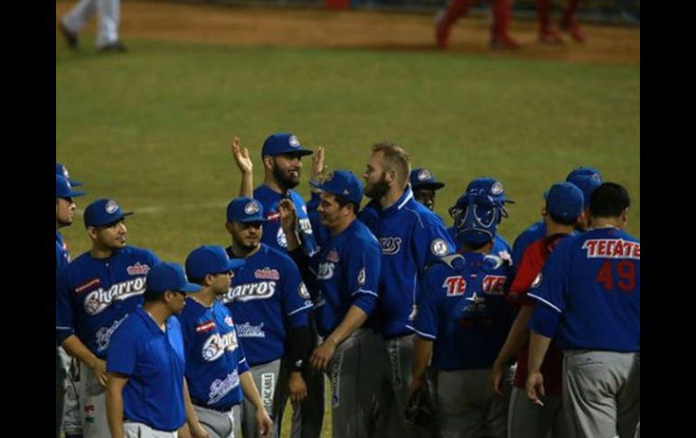 Charros suma su quinta victoria, en el mismo número de partidos, contra Mazatlán en lo que va de la temporada. FACEBOOK / CharrosBeisbolOficial