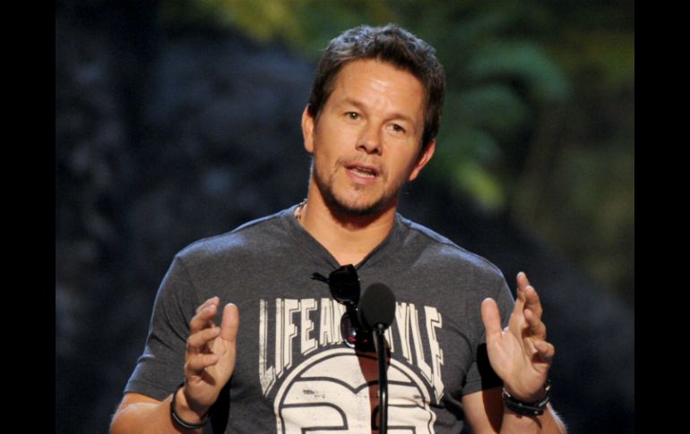 Wahlberg dice que si la junta decide limpiarle el expediente, eso serviría de inspiración para los jóvenes de rehacer su vida. AP / ARCHIVO.