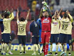 El cuadro americanista se paró en la cancha del estadio Azteca con el objetivo de redondear la labor realizada en el duelo de ida. MEXSPORT / O. Martínez