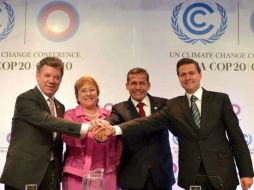 Bachelet, Humala, Peña y Santos posan para la prensa. TWITTER / @PresidenciaMX