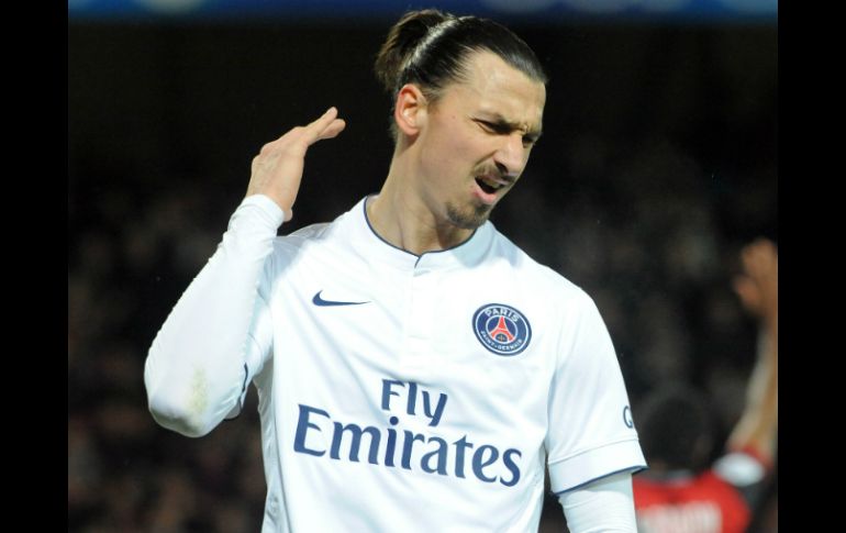 Ni Zlatan pudo evitar el tropiezo del equipo parisino. AFP /