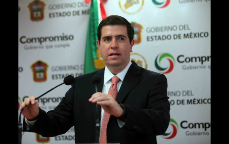 Denuncian que el comisionado para la Seguridad y Desarrollo Integral de Michoacán, Alfredo Castillo no ha cumplido con s u compromiso. SUN / ARCHIVO