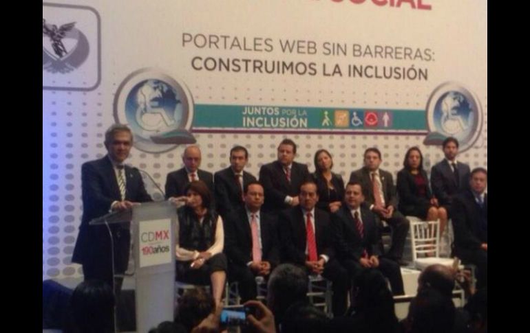 El jefe del gobierno capitalino asume que el compromiso de su gobierno es romper incluir a la ciudadanía vulnerable. TWITTER / @ManceraMiguelMX