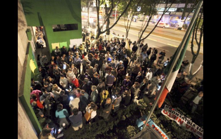 Los manifestantes exigen que se les regrese la totalidad de sus ahorros. SUN / J. Cabrera