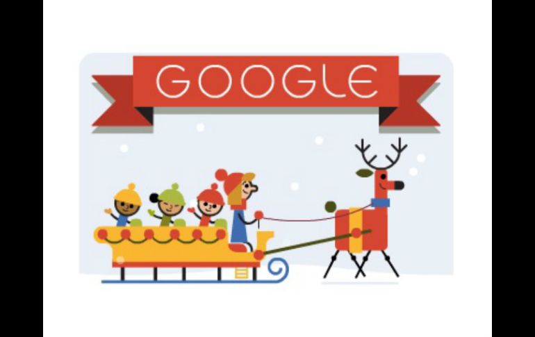 Tres pequeños que saludan bajo la nieve mientras su madre conduce un trineo jalado por un reno. ESPECIAL / google.com.mx