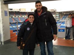 El basquetbolista y el jugador de Cruz Azul se encontraron en Madrid. TWITTER / @AyonGustavo