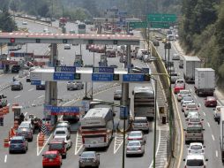 La Policía Federal anuncia en su cuenta de Twitter que ya concluyó la protesta y solicitan precaución a los automovilistas. NTX / ARCHIVO