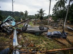 Fuertes y constantes lluvias han dejado víctimas y pérdidas materiales en Malasia. EFE / A. Rahim