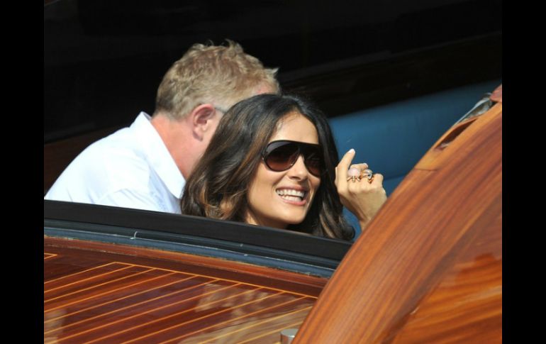 Salma Hayek viaja junto a su esposo, Francois-Henri Pinault, y su hija Valentina a St. Barts. AFP / ARCHIVO