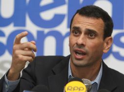 Capriles adelanta que si Maduro presenta un plan 'serio y creíble' contará con el respaldo de gobernadores y alcaldes. EFE / ARCHIVO