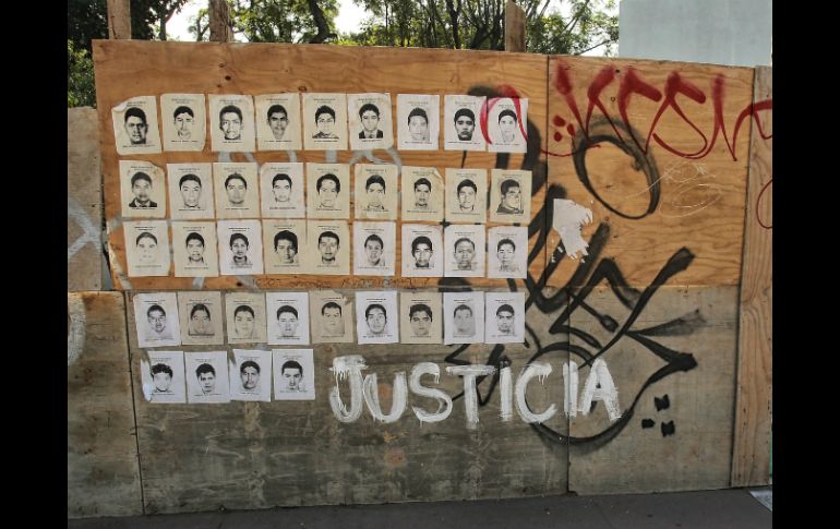 Los 42 normalistas de Ayotzinapa llevan poco más de tres meses desaparecidos. EL INFORMADOR / ARCHIVO