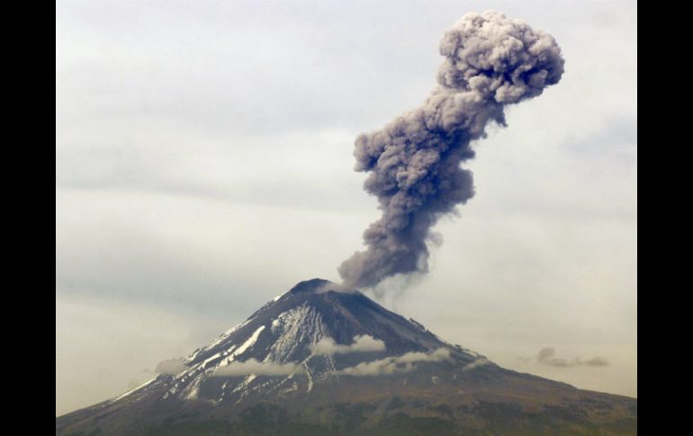 La Segob exhorta a la población a permanecer atenta a la información oficial sobre el estado del Popocatépetl. NTX / ARCHIVO